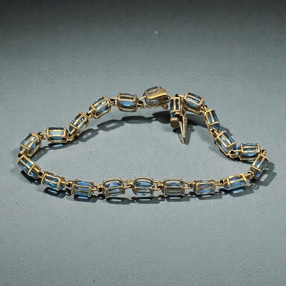 Vintage 14K Gold Blue Topaz Tennis Bracelet ADPC Signed 9.79g Solid Gold Estate - Picture 4 of 12